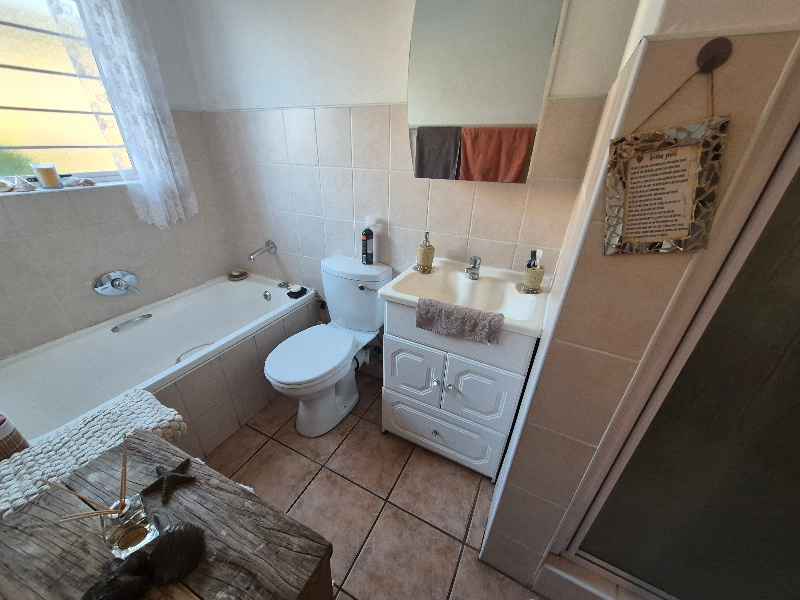 3 Bedroom Property for Sale in Willow Park Manor Gauteng