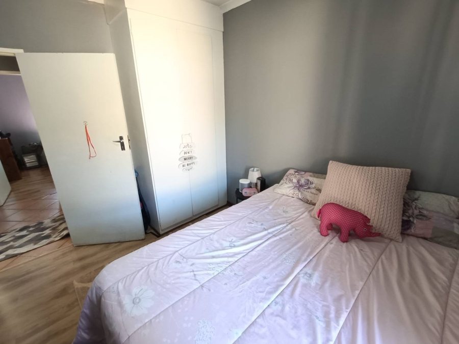 3 Bedroom Property for Sale in Eldoraigne Gauteng