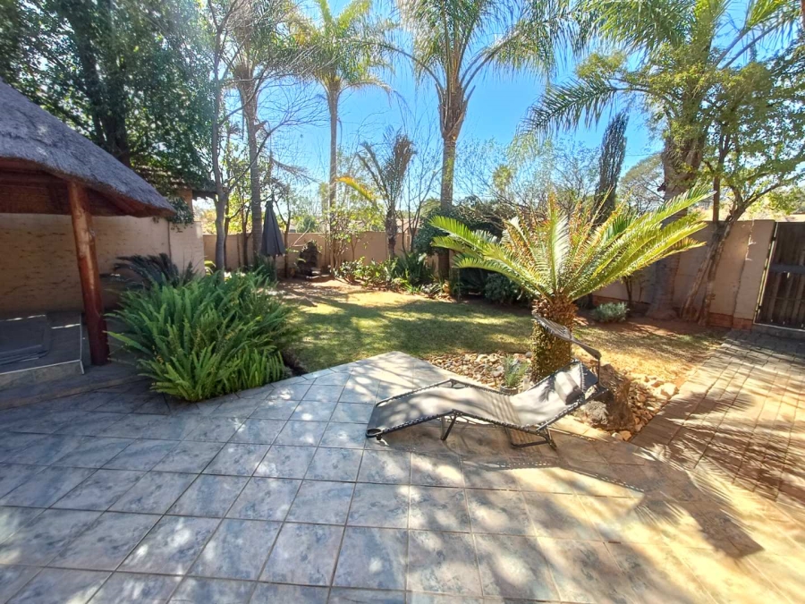 3 Bedroom Property for Sale in Eldoraigne Gauteng