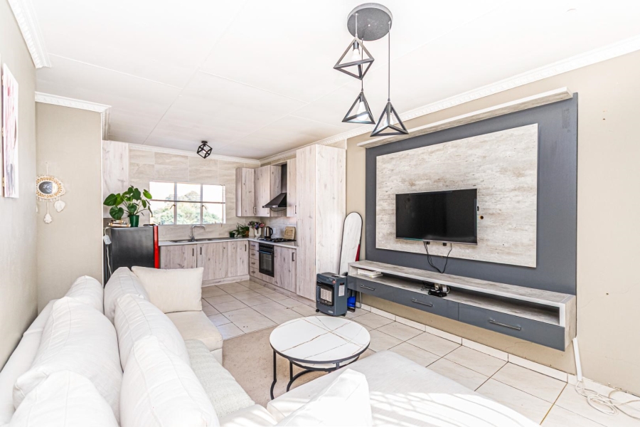 2 Bedroom Property for Sale in Groblerpark Gauteng
