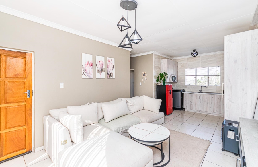 2 Bedroom Property for Sale in Groblerpark Gauteng