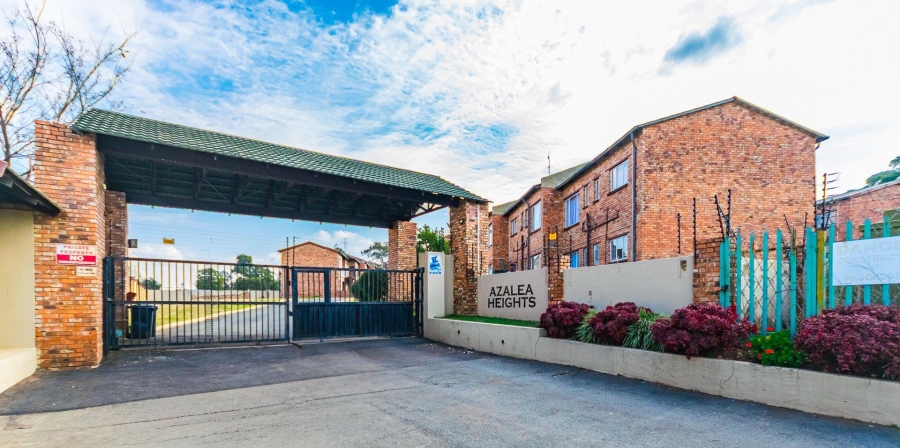 2 Bedroom Property for Sale in Groblerpark Gauteng