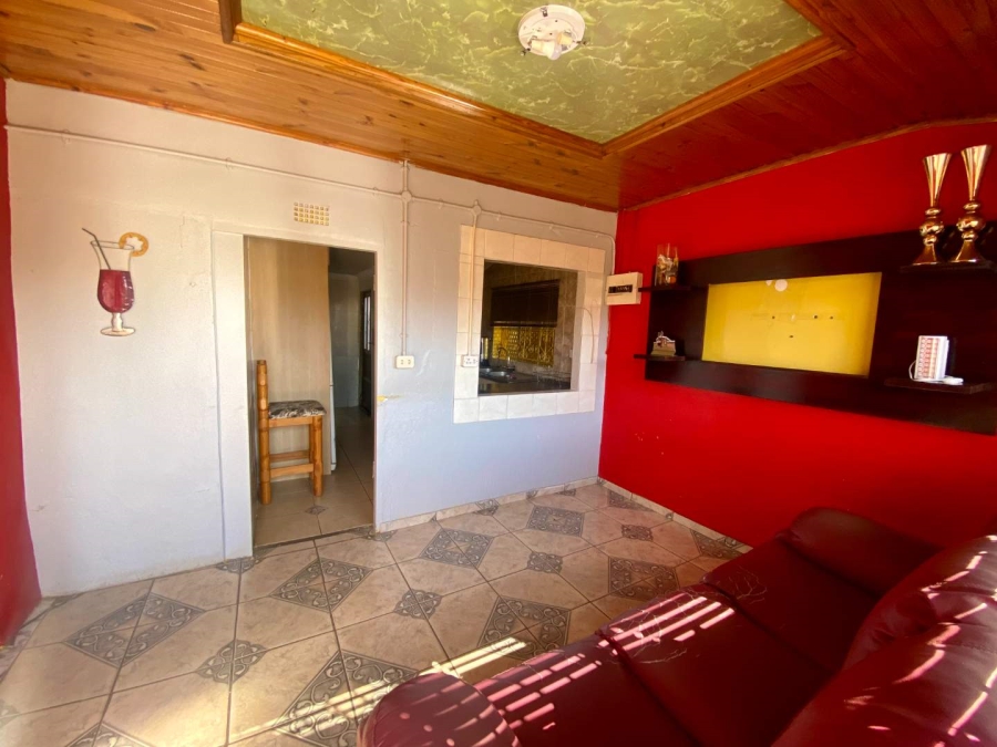 1 Bedroom Property for Sale in Emdeni Gauteng