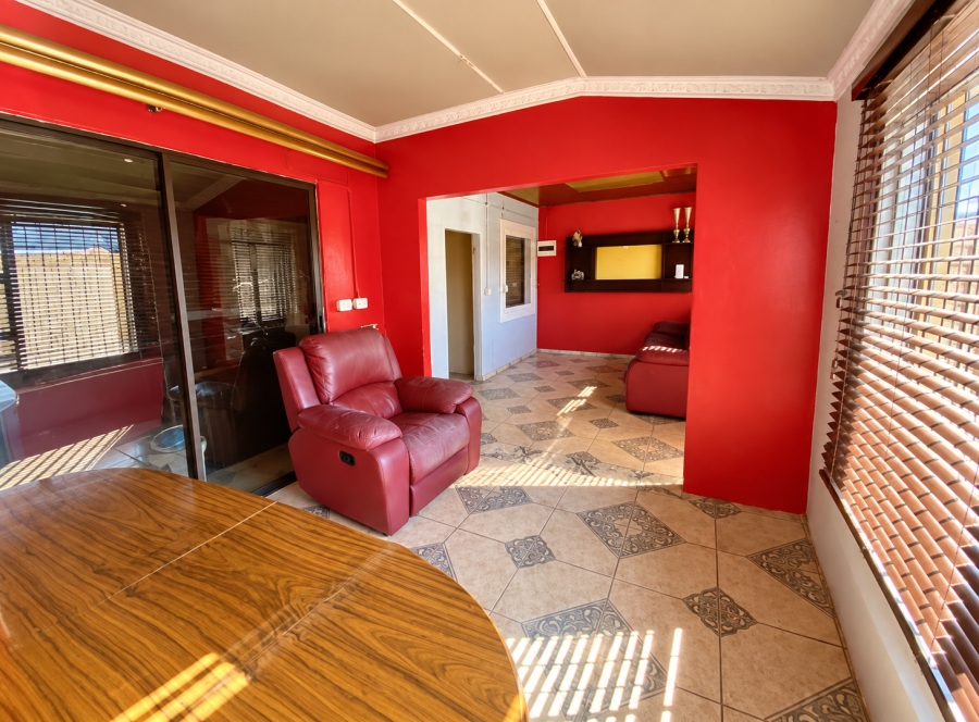 1 Bedroom Property for Sale in Emdeni Gauteng