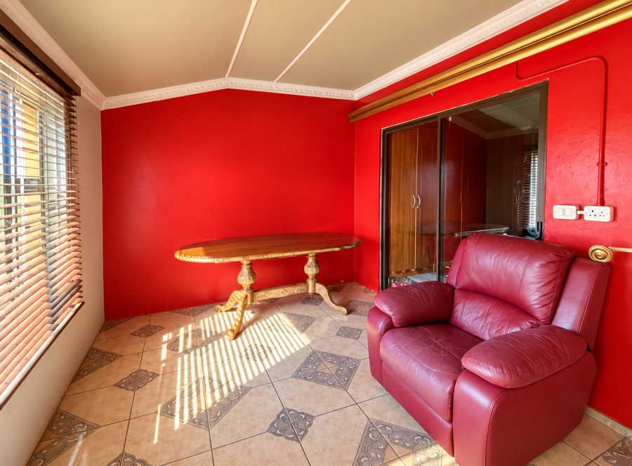 1 Bedroom Property for Sale in Emdeni Gauteng