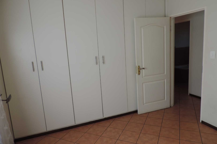 2 Bedroom Property for Sale in Alrode Gauteng