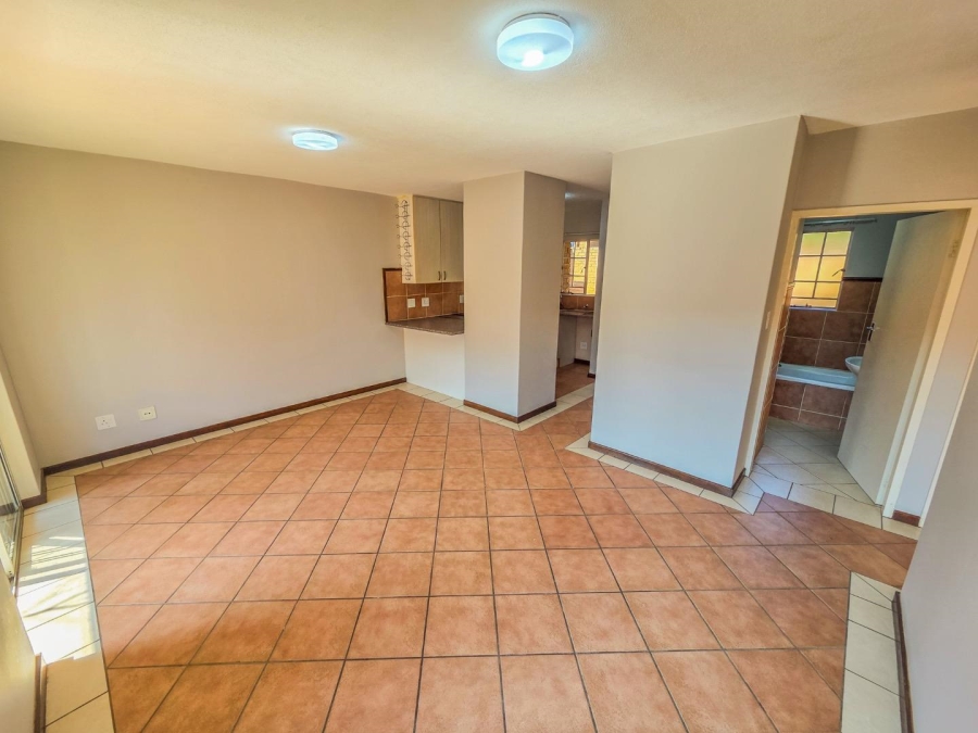 To Let 2 Bedroom Property for Rent in Mooikloof Ridge Gauteng