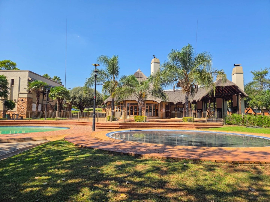 To Let 2 Bedroom Property for Rent in Mooikloof Ridge Gauteng