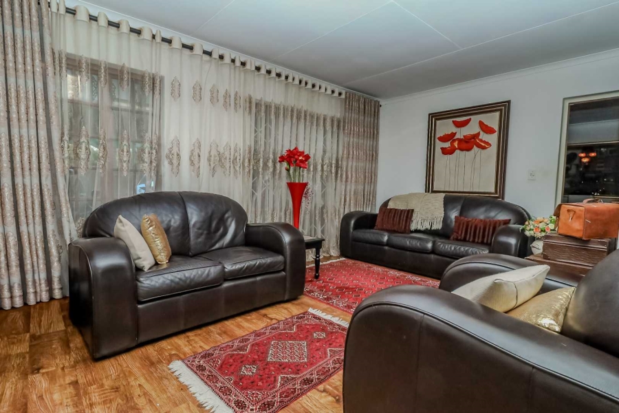 3 Bedroom Property for Sale in Weltevreden Park Gauteng