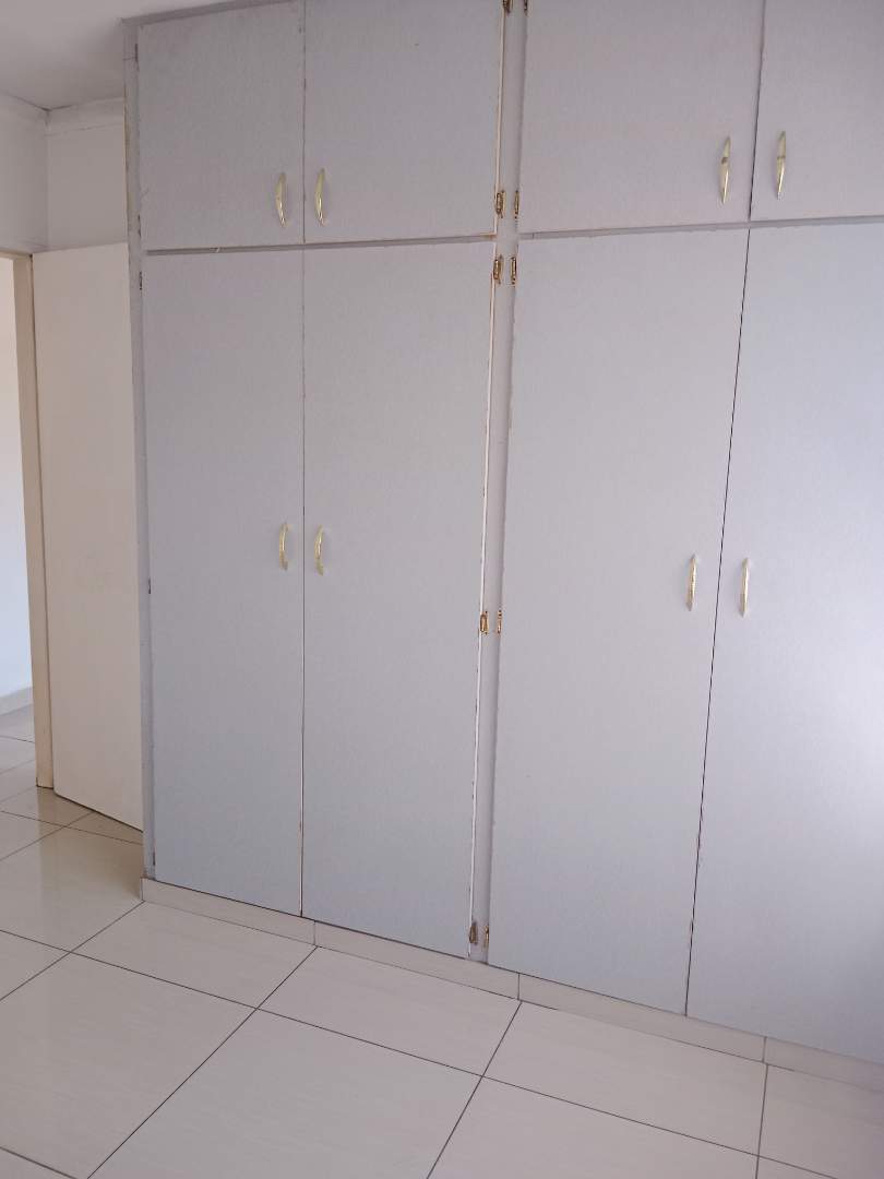 To Let 2 Bedroom Property for Rent in Lyndhurst Gauteng