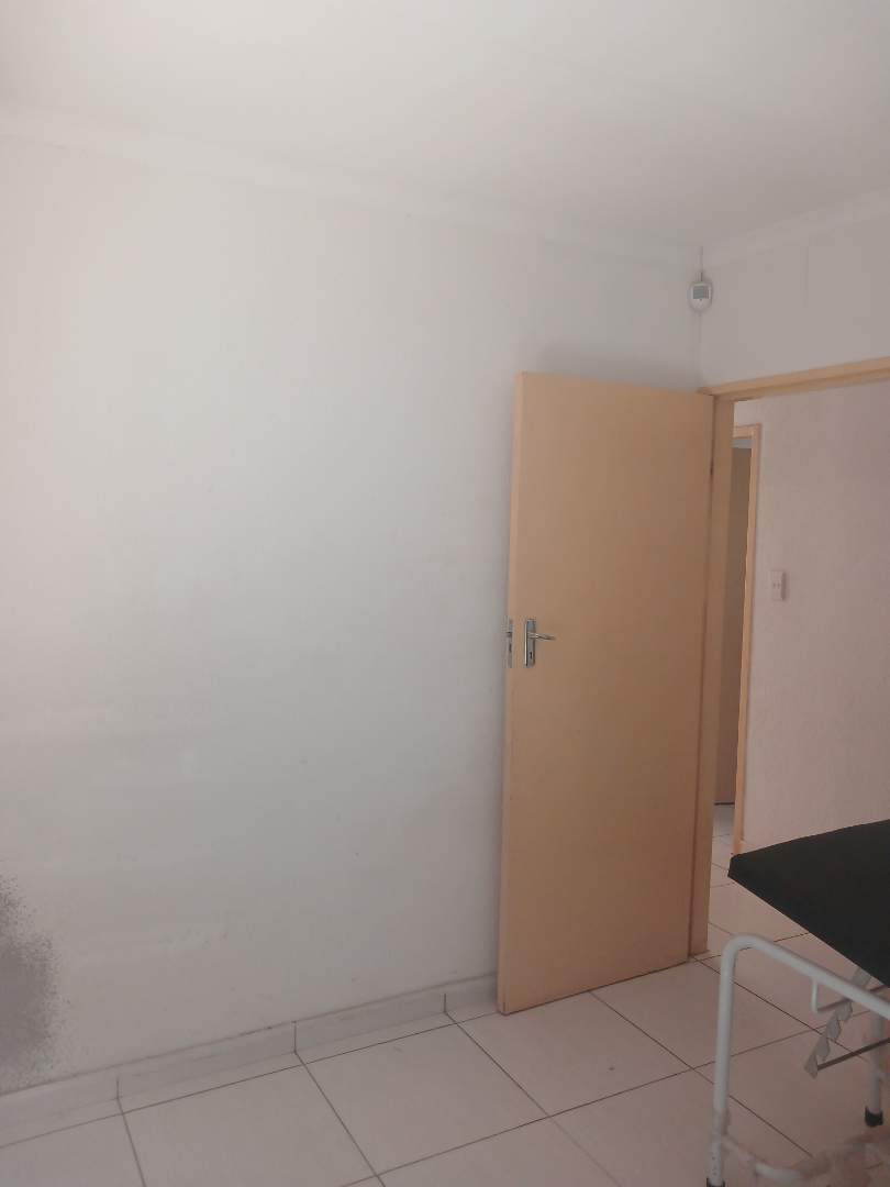 3 Bedroom Property for Sale in Rosslyn Gauteng