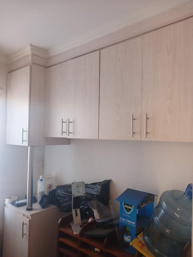 3 Bedroom Property for Sale in Rosslyn Gauteng