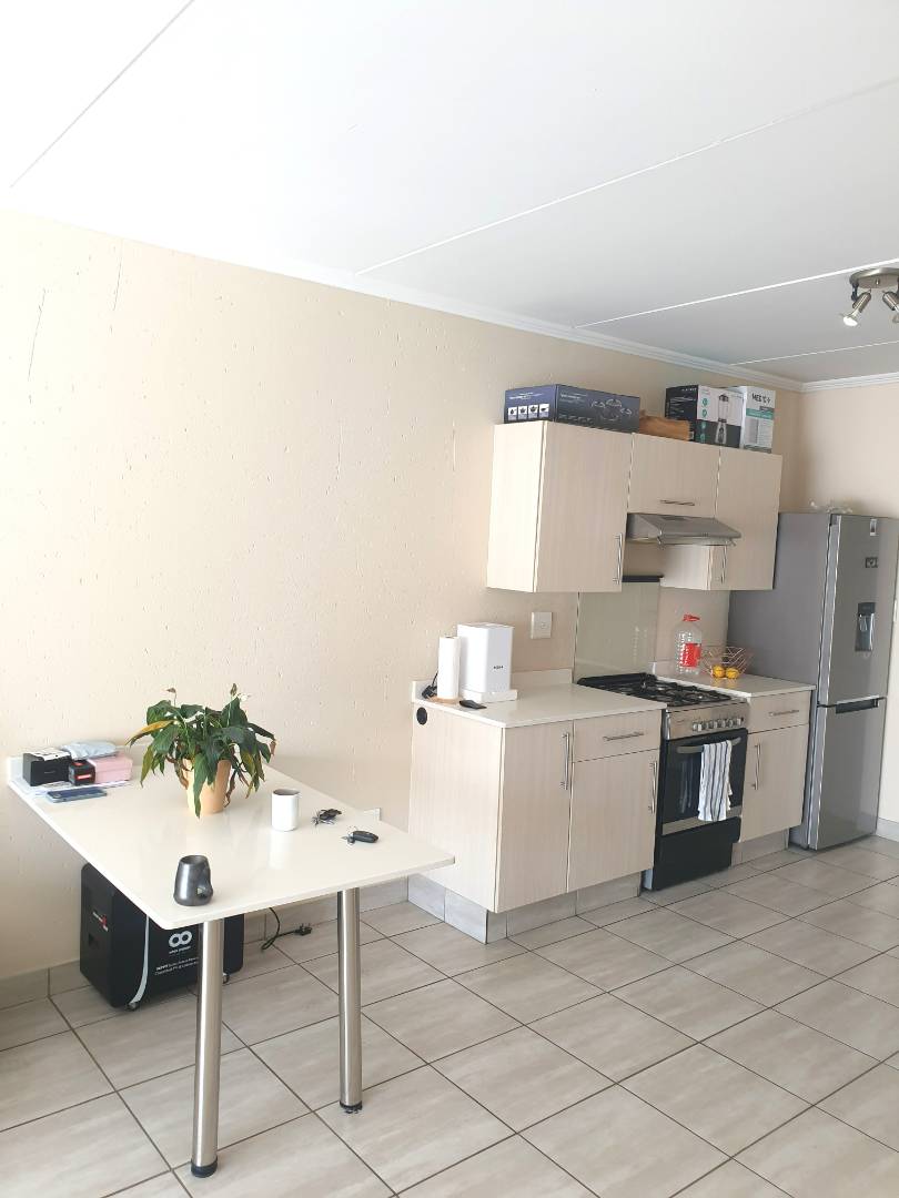 2 Bedroom Property for Sale in Beverley Gauteng