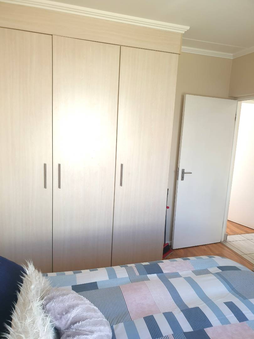 2 Bedroom Property for Sale in Beverley Gauteng