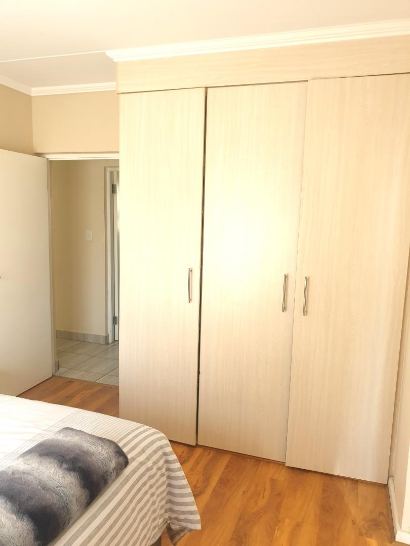 2 Bedroom Property for Sale in Beverley Gauteng