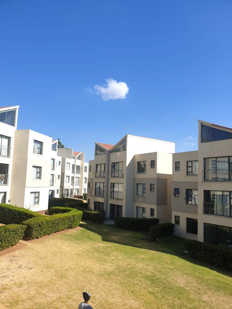 2 Bedroom Property for Sale in Beverley Gauteng