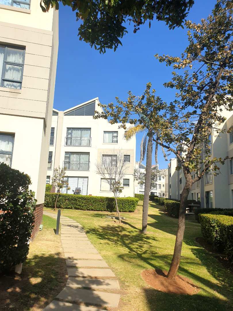 2 Bedroom Property for Sale in Beverley Gauteng
