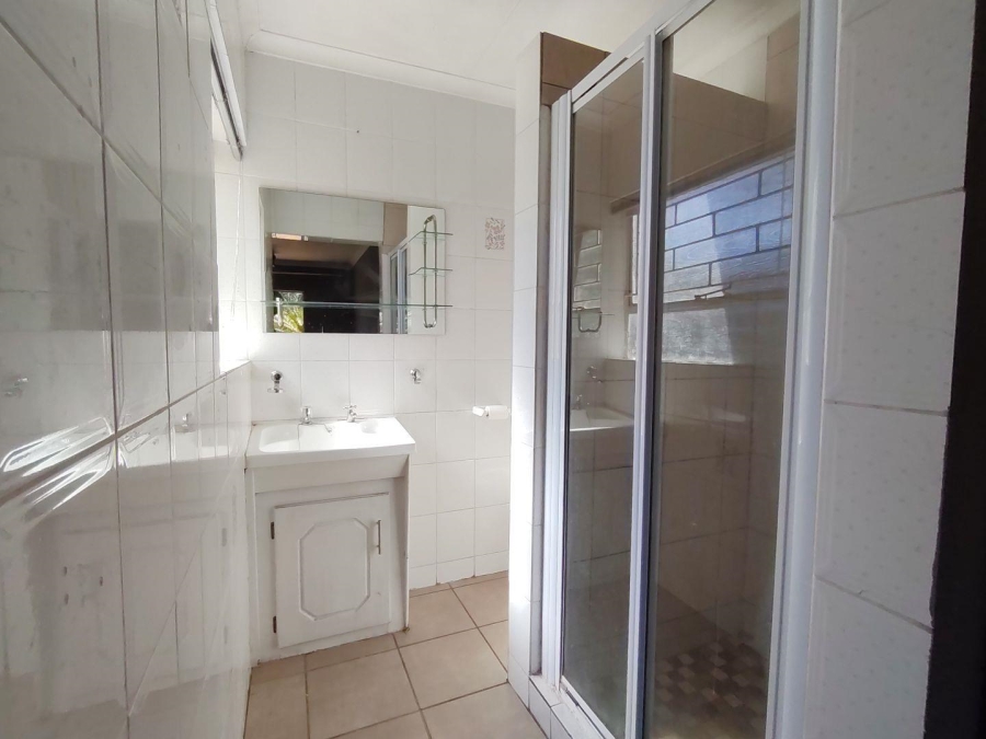 2 Bedroom Property for Sale in Van Riebeeck Park Gauteng