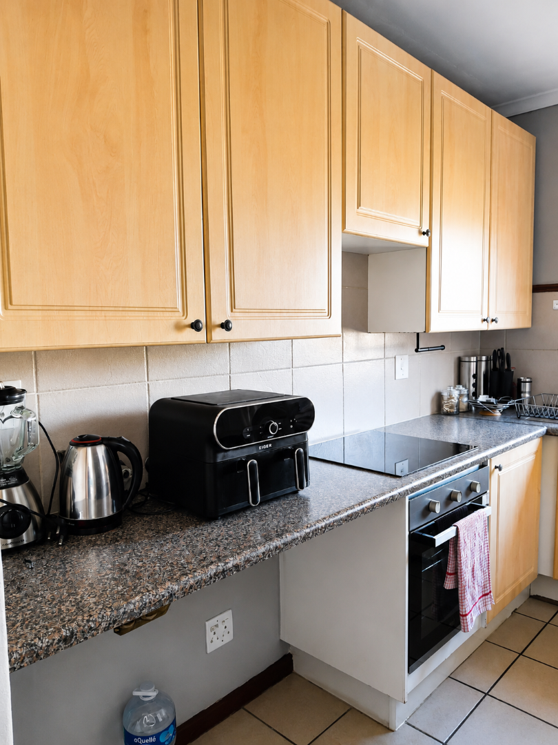 To Let 2 Bedroom Property for Rent in Equestria Gauteng