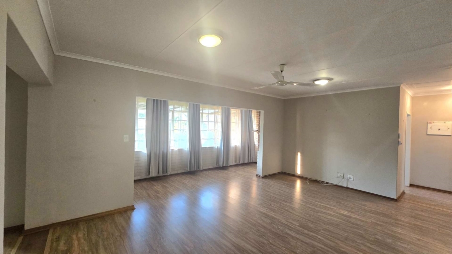 To Let 2 Bedroom Property for Rent in Montana Park Gauteng