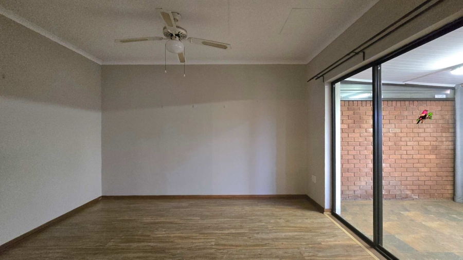 To Let 2 Bedroom Property for Rent in Montana Park Gauteng