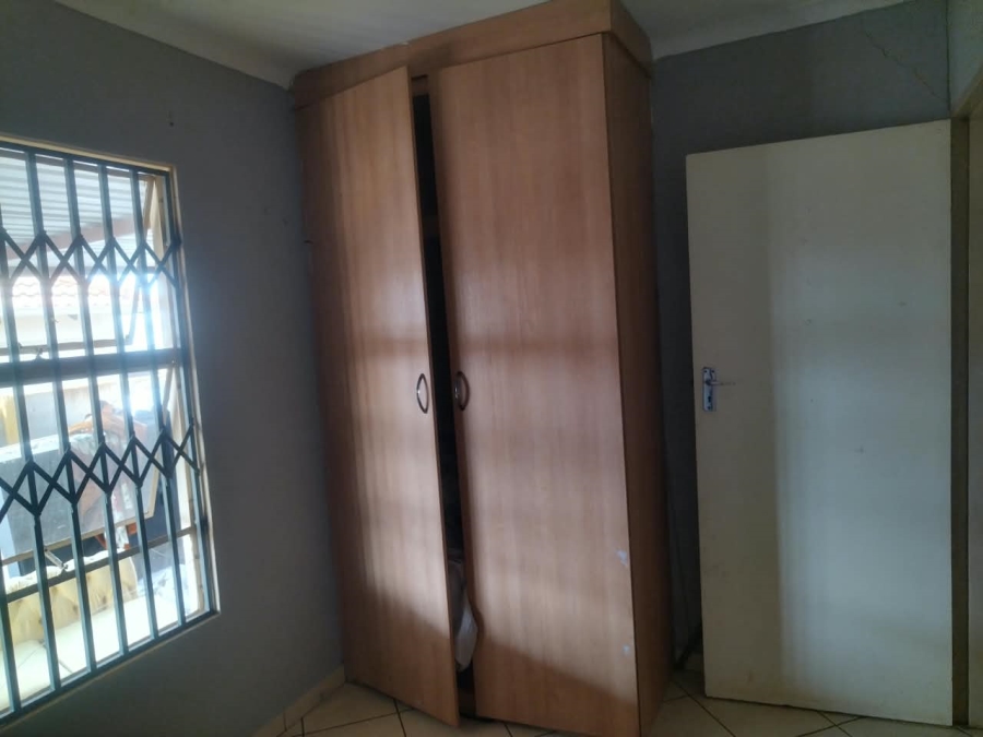 3 Bedroom Property for Sale in Rosslyn Gauteng