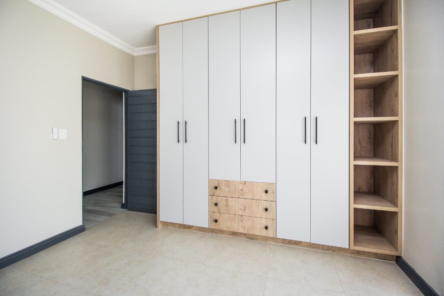 4 Bedroom Property for Sale in Pretoria North Gauteng