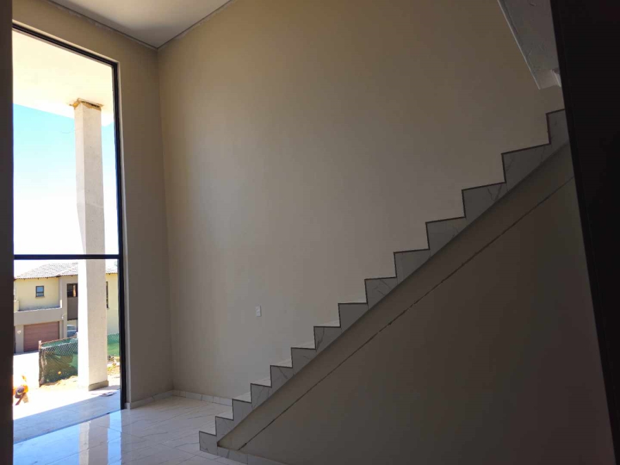 5 Bedroom Property for Sale in Montana Gauteng