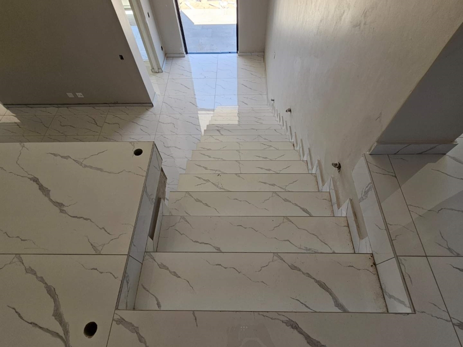 5 Bedroom Property for Sale in Montana Gauteng