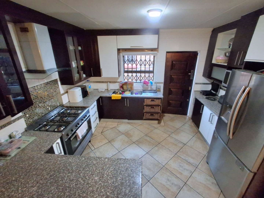 4 Bedroom Property for Sale in The Orchards Gauteng