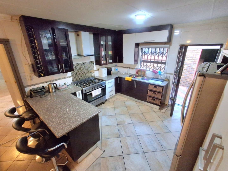 4 Bedroom Property for Sale in The Orchards Gauteng