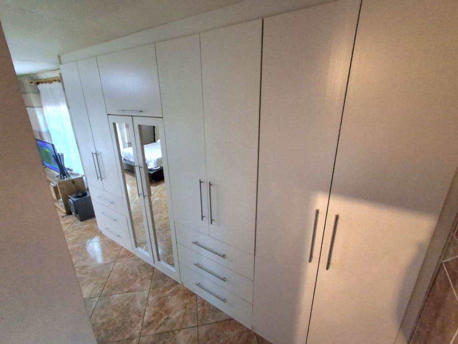 4 Bedroom Property for Sale in The Orchards Gauteng