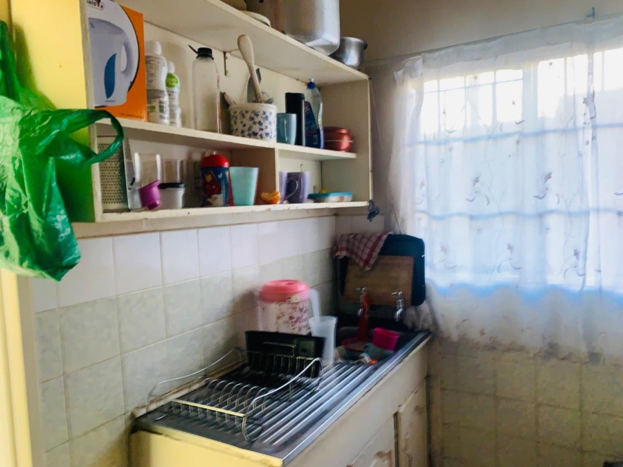 2 Bedroom Property for Sale in Towerby Gauteng