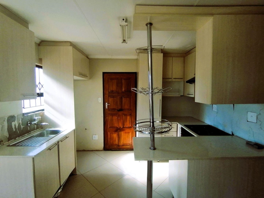 3 Bedroom Property for Sale in Soshanguve VV Gauteng