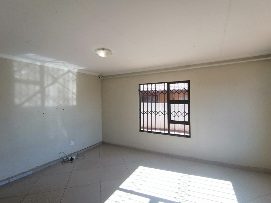 3 Bedroom Property for Sale in Soshanguve VV Gauteng