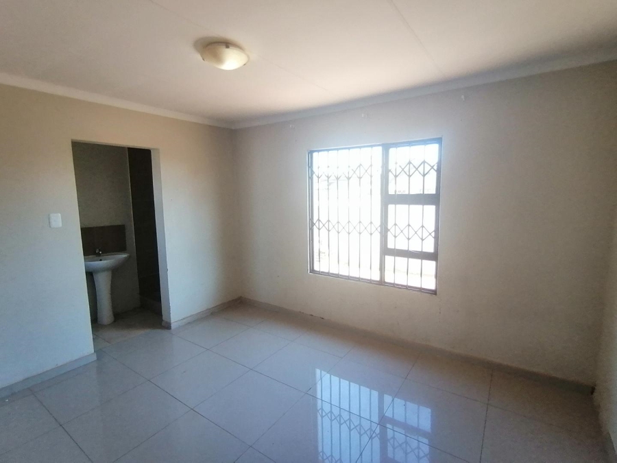 3 Bedroom Property for Sale in Soshanguve VV Gauteng