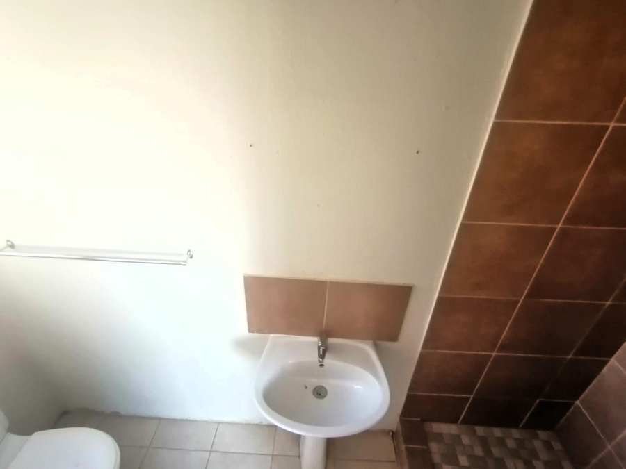 3 Bedroom Property for Sale in Soshanguve VV Gauteng