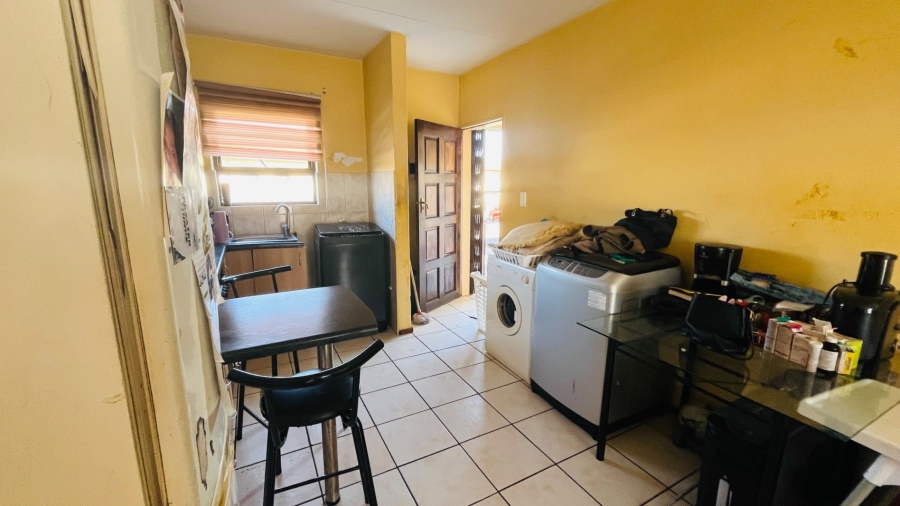 2 Bedroom Property for Sale in Parkrand Gauteng