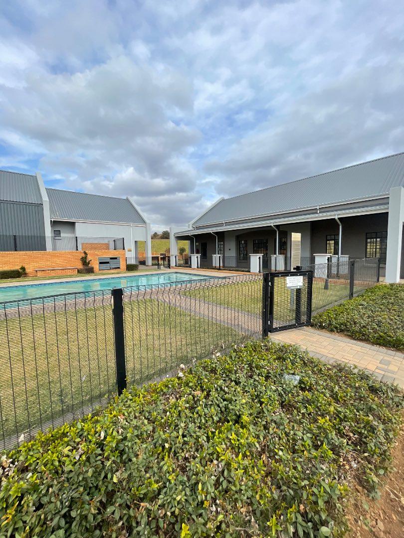 4 Bedroom Property for Sale in Esther Park Gauteng