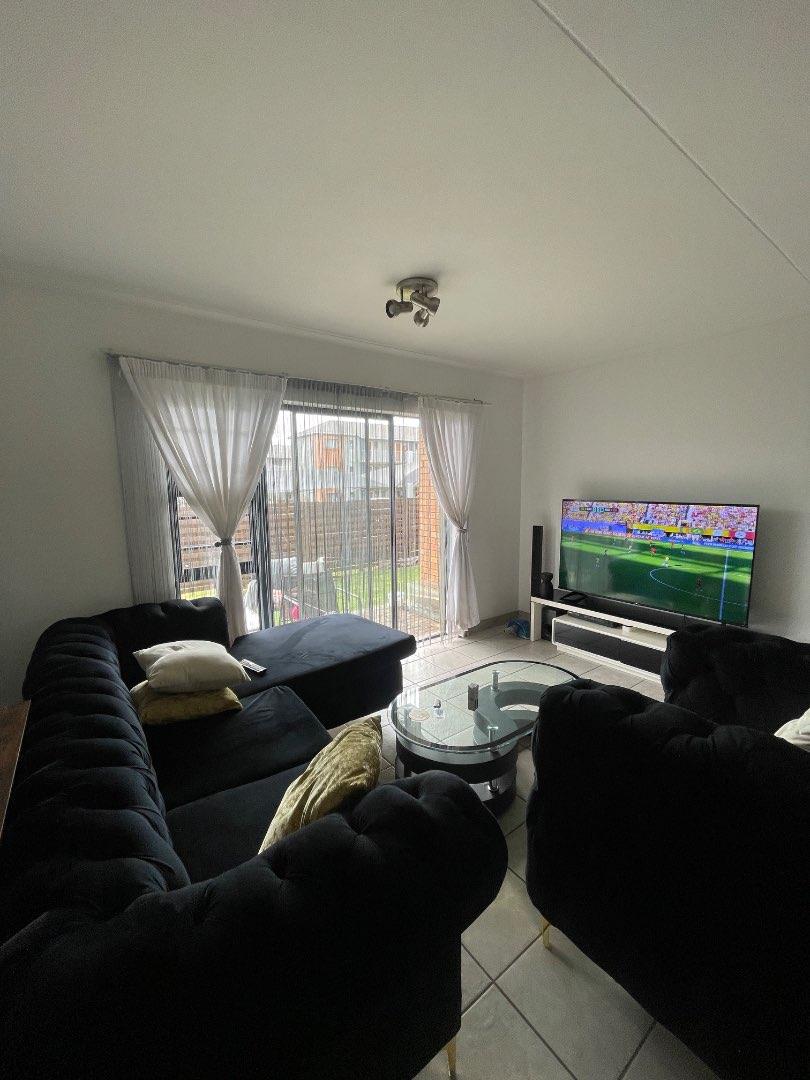4 Bedroom Property for Sale in Esther Park Gauteng