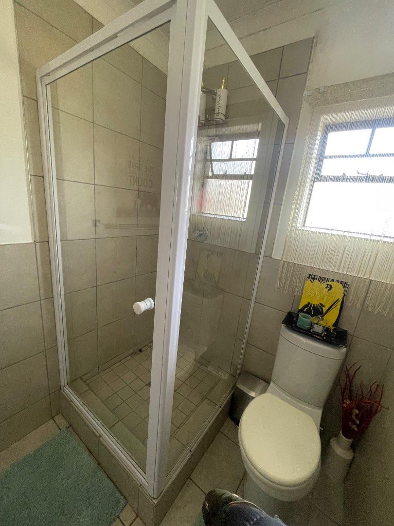 4 Bedroom Property for Sale in Esther Park Gauteng