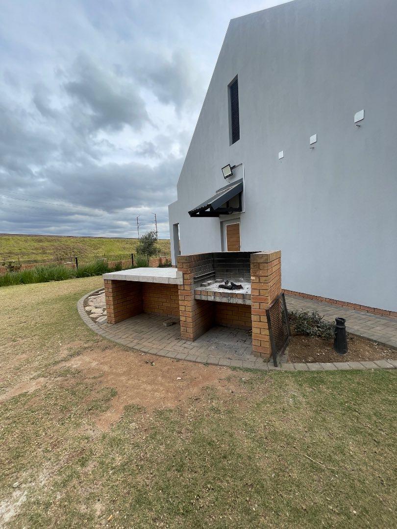4 Bedroom Property for Sale in Esther Park Gauteng
