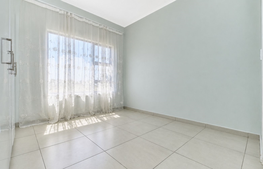 To Let 3 Bedroom Property for Rent in North Riding Gauteng