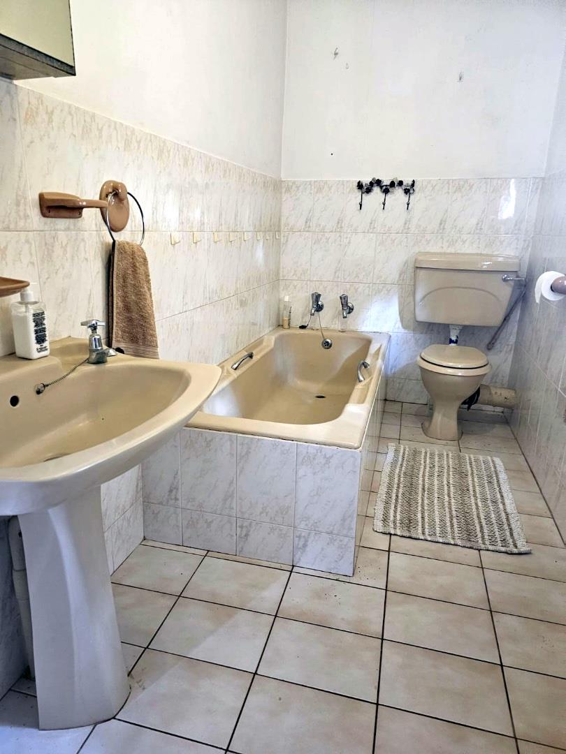To Let 1 Bedroom Property for Rent in Radiokop Gauteng