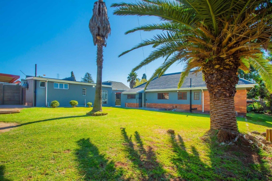 3 Bedroom Property for Sale in Discovery Gauteng