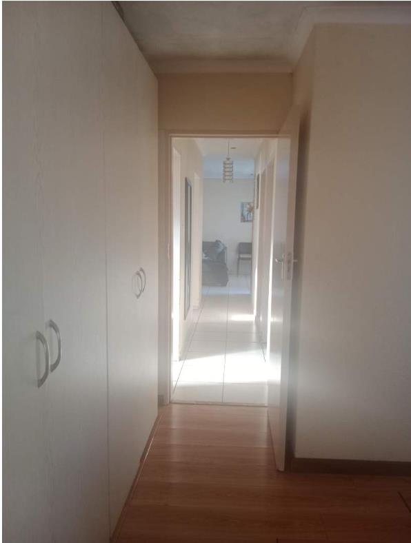 To Let 3 Bedroom Property for Rent in Lyndhurst Gauteng