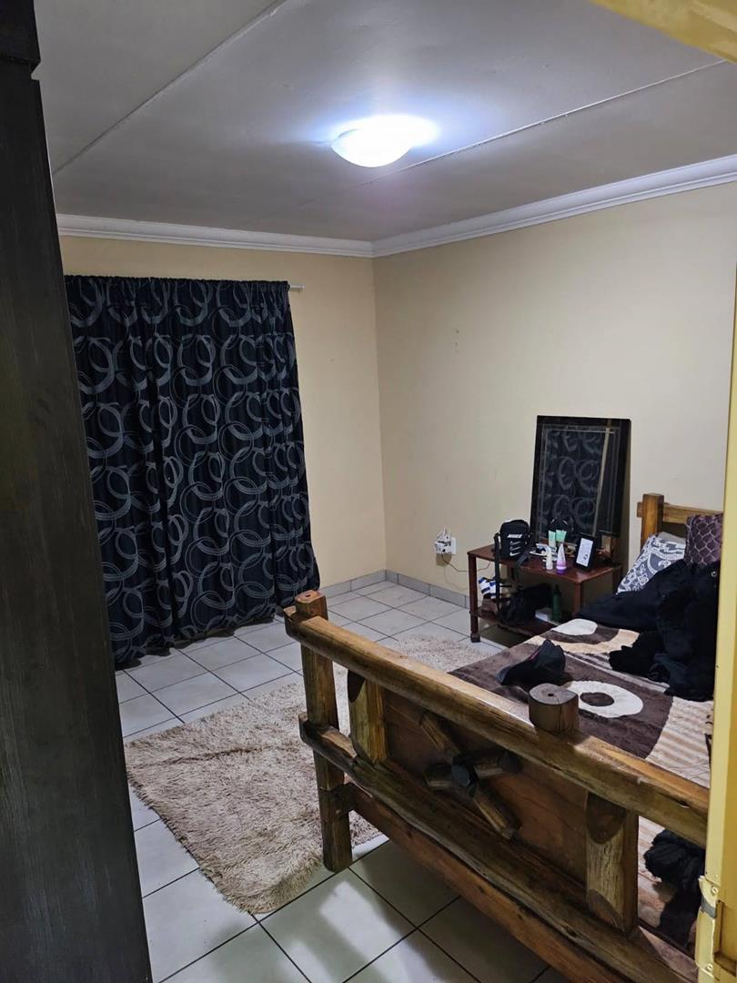 3 Bedroom Property for Sale in Rothdene Gauteng