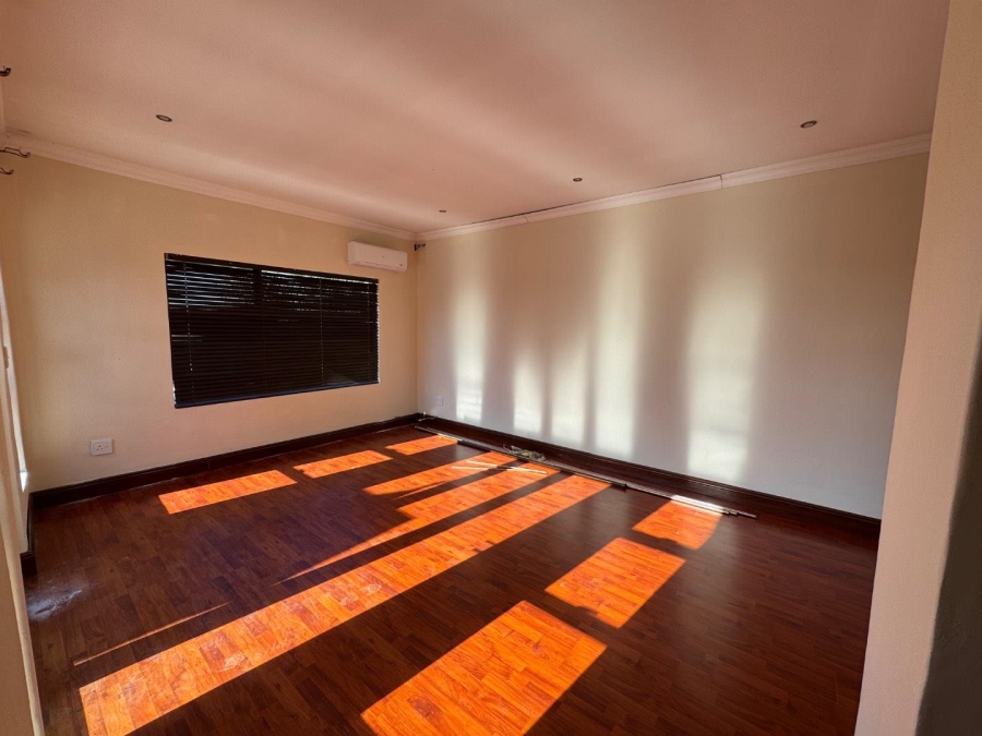 5 Bedroom Property for Sale in Valley View Estate Gauteng
