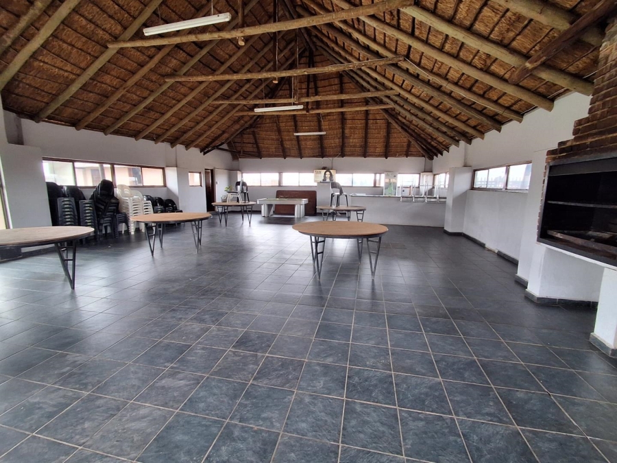 4 Bedroom Property for Sale in Boltonwold Gauteng