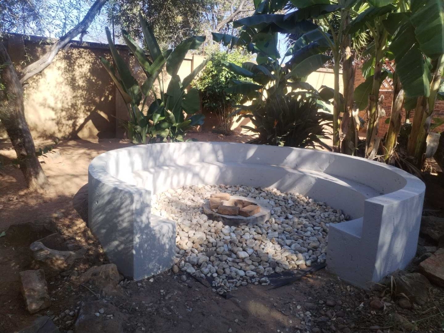 4 Bedroom Property for Sale in Meyerspark Gauteng